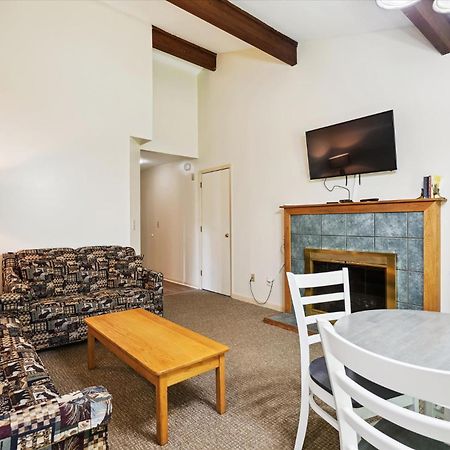 Cedarbrook Queen Suite 106 Killington Bagian luar foto
